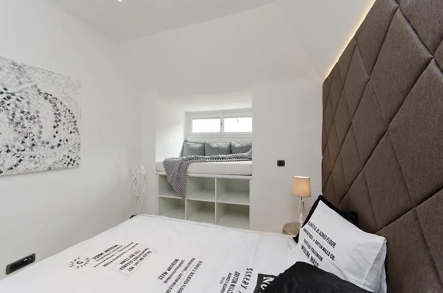 Lovers Apartment Praga